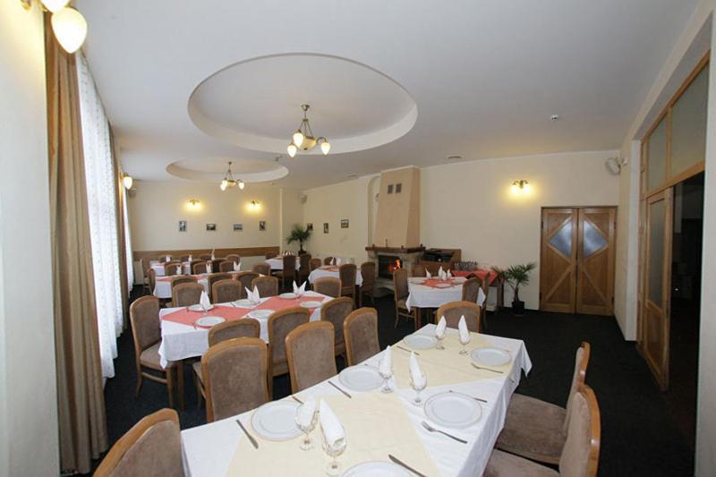 Hotel Paltinis Statiunea 外观 照片