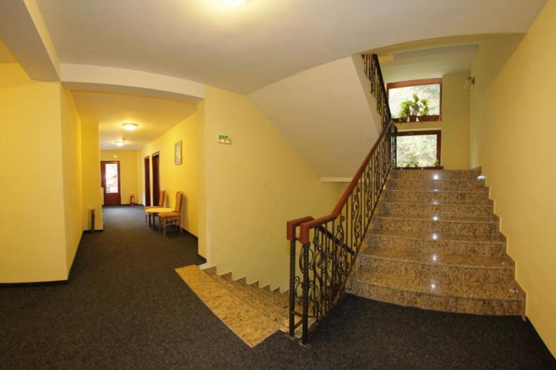 Hotel Paltinis Statiunea 外观 照片